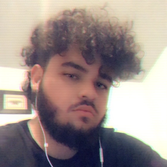 Meet your Posher, Micheal - Picture 2 of 2